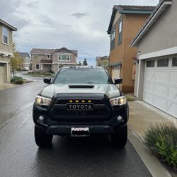 2016 Toyota Tacoma Original Headlights and Taillights