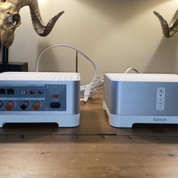 Sonos CONNECT AMP Wireless amplifier For streaming MUSIC - COMPATIBLE W/ ALEXA  $200 OBO