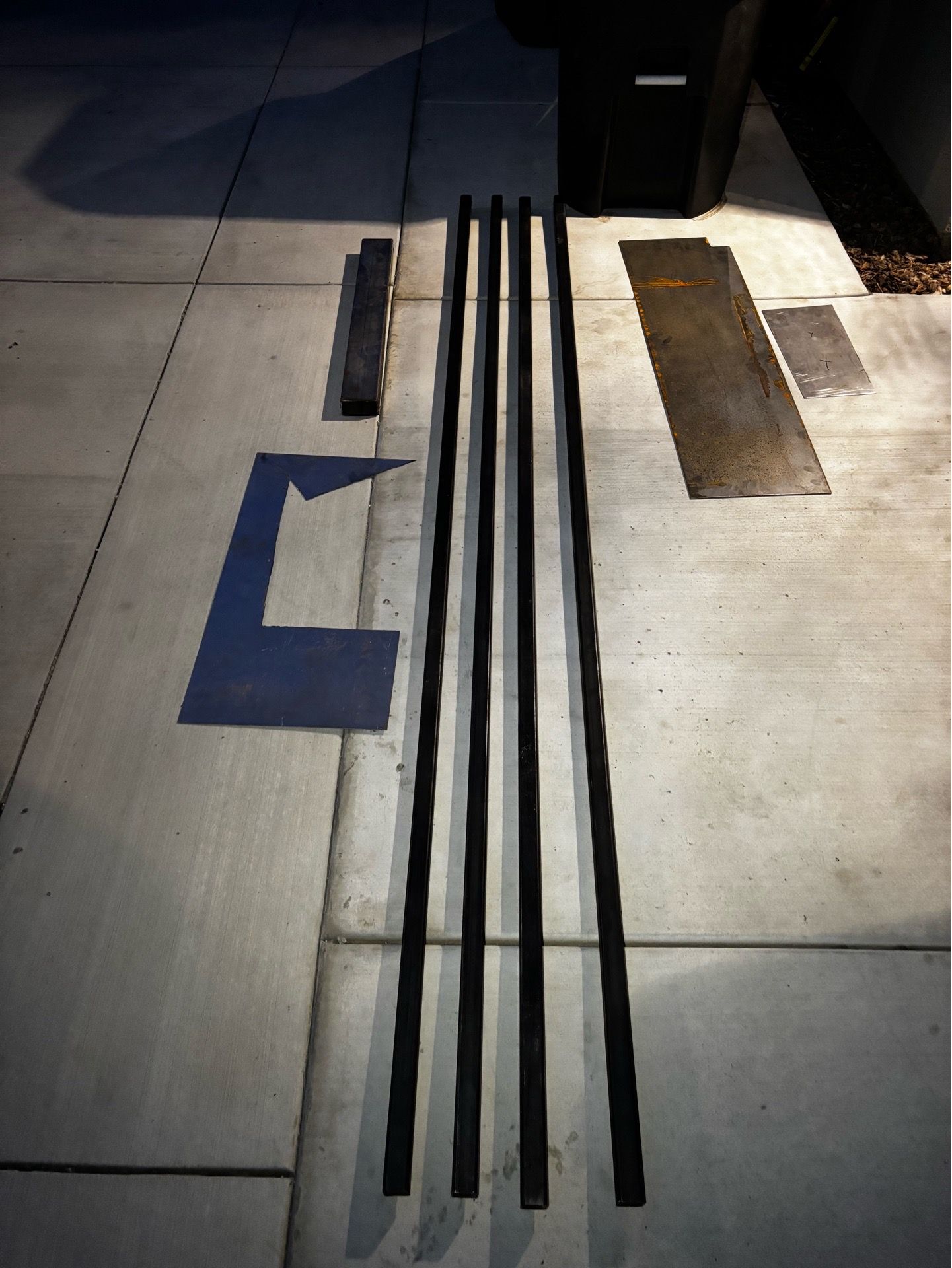 Metal- Steel Square tubing