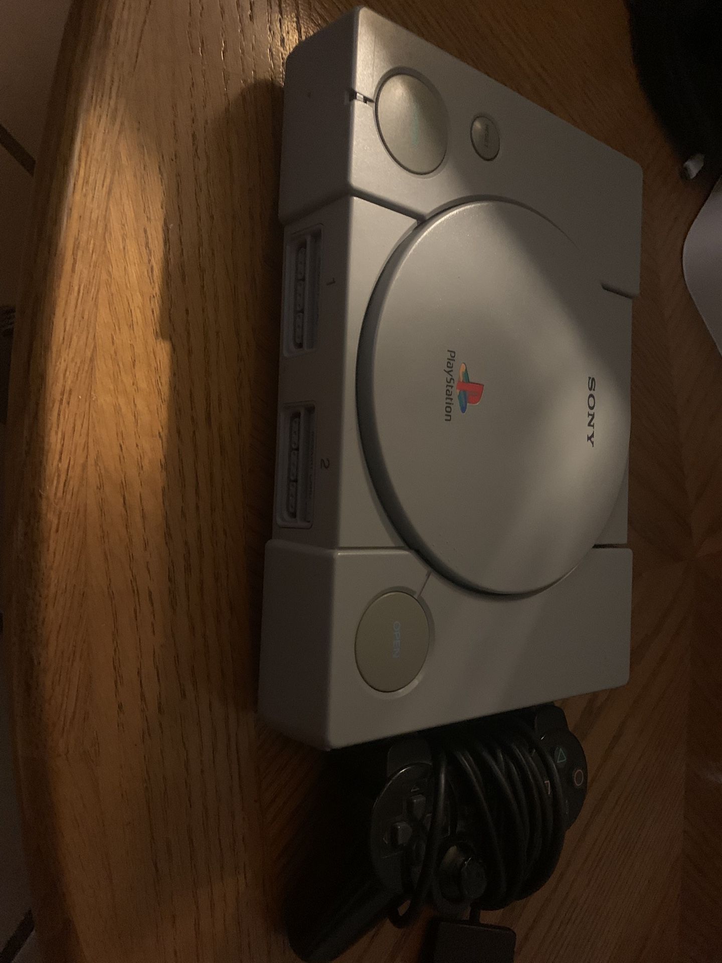 PS1 No Cords, One Controller 