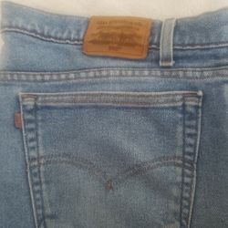 Levi 540 Jeans.  44 X30 