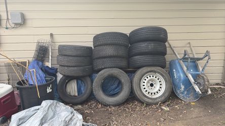 225/70R16 103T $100 the set