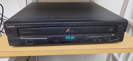 CD CHANGER