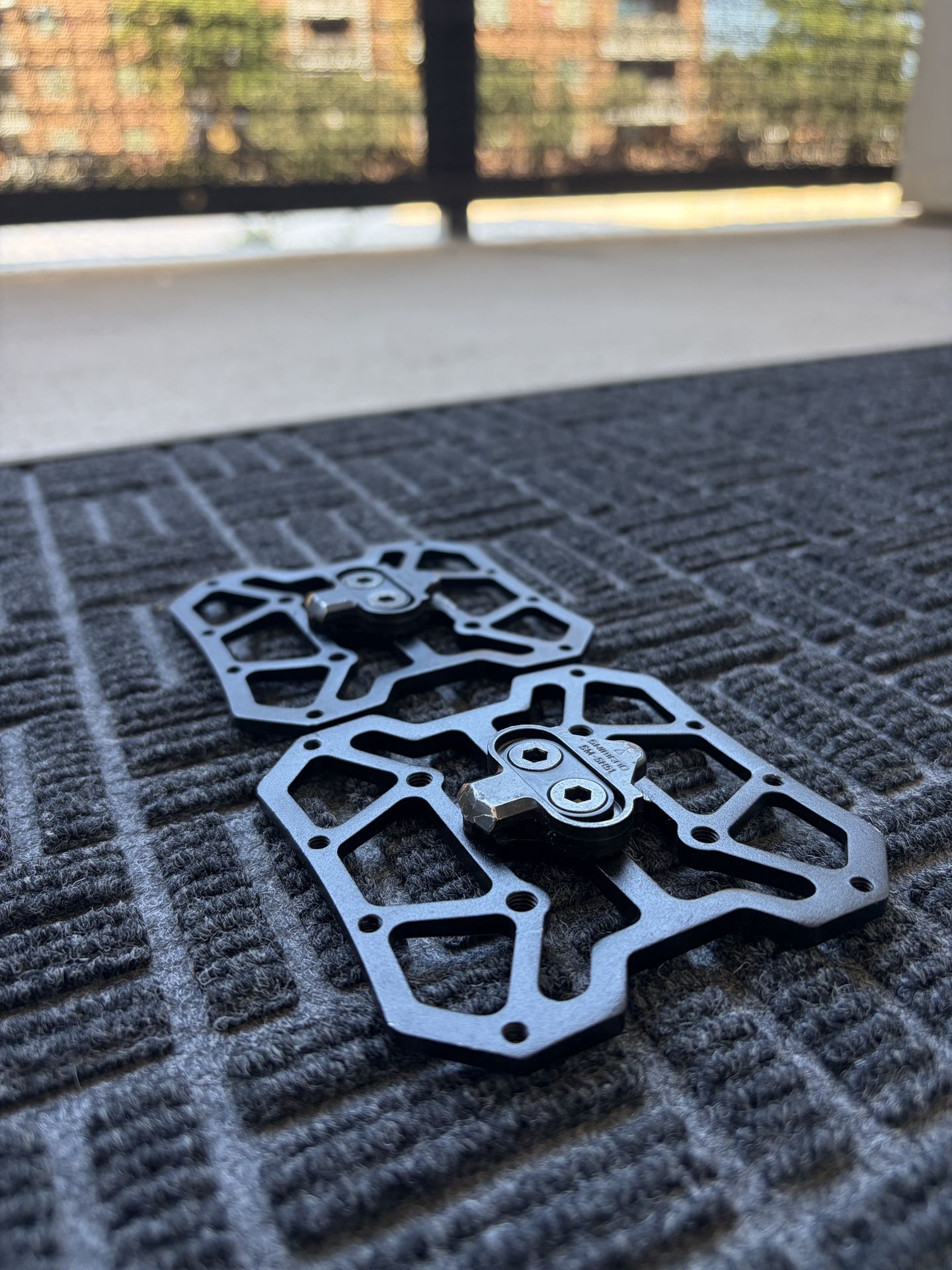 Clipless Platform Pedal Adapters For Shimano SPD Pedals With SPD Cleat