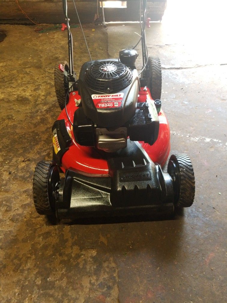 Troy Bilt Honda