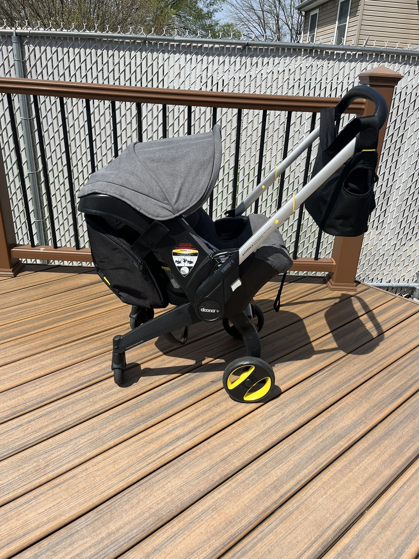 Doona Stroller/ Car seat