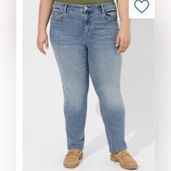High-Rise Straight Stretch Classic Denim Jean 24S