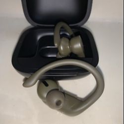 Powerbeats Pro