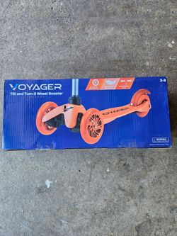 Voyager Tilt and Turn 3 Wheel Kids Scooter