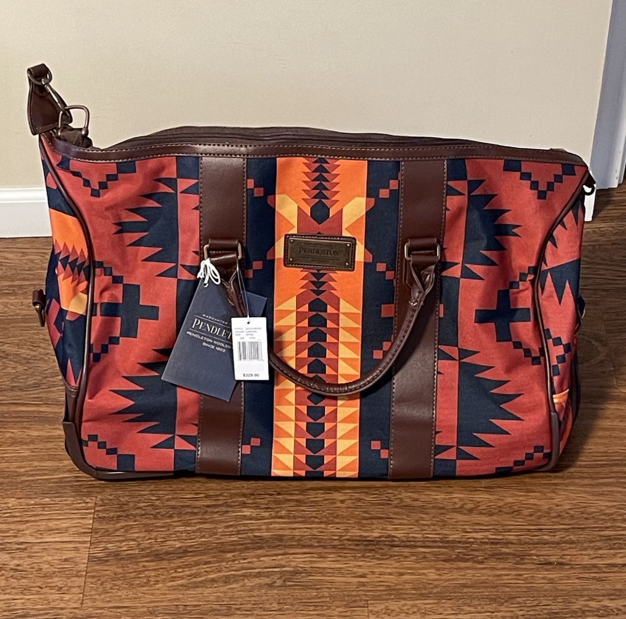 Pendleton Rolling Duffle Bag 22” Southwestern Navajo Canyon Red Blue 