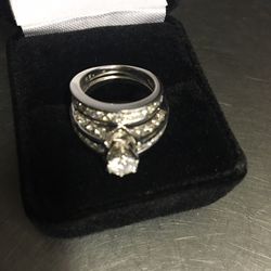 Wedding Ring Engagement Set
