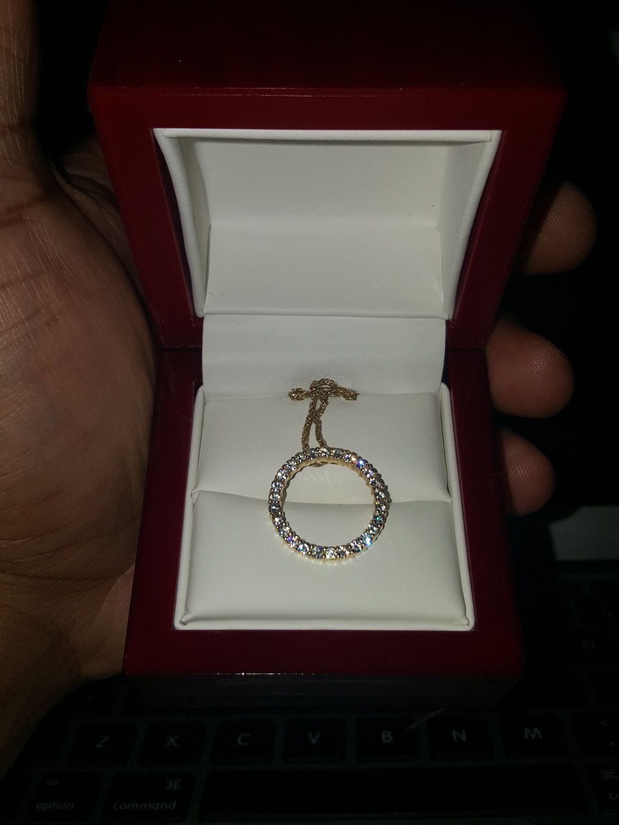 Woman Diamond Pendant And Chain 14k White Gold