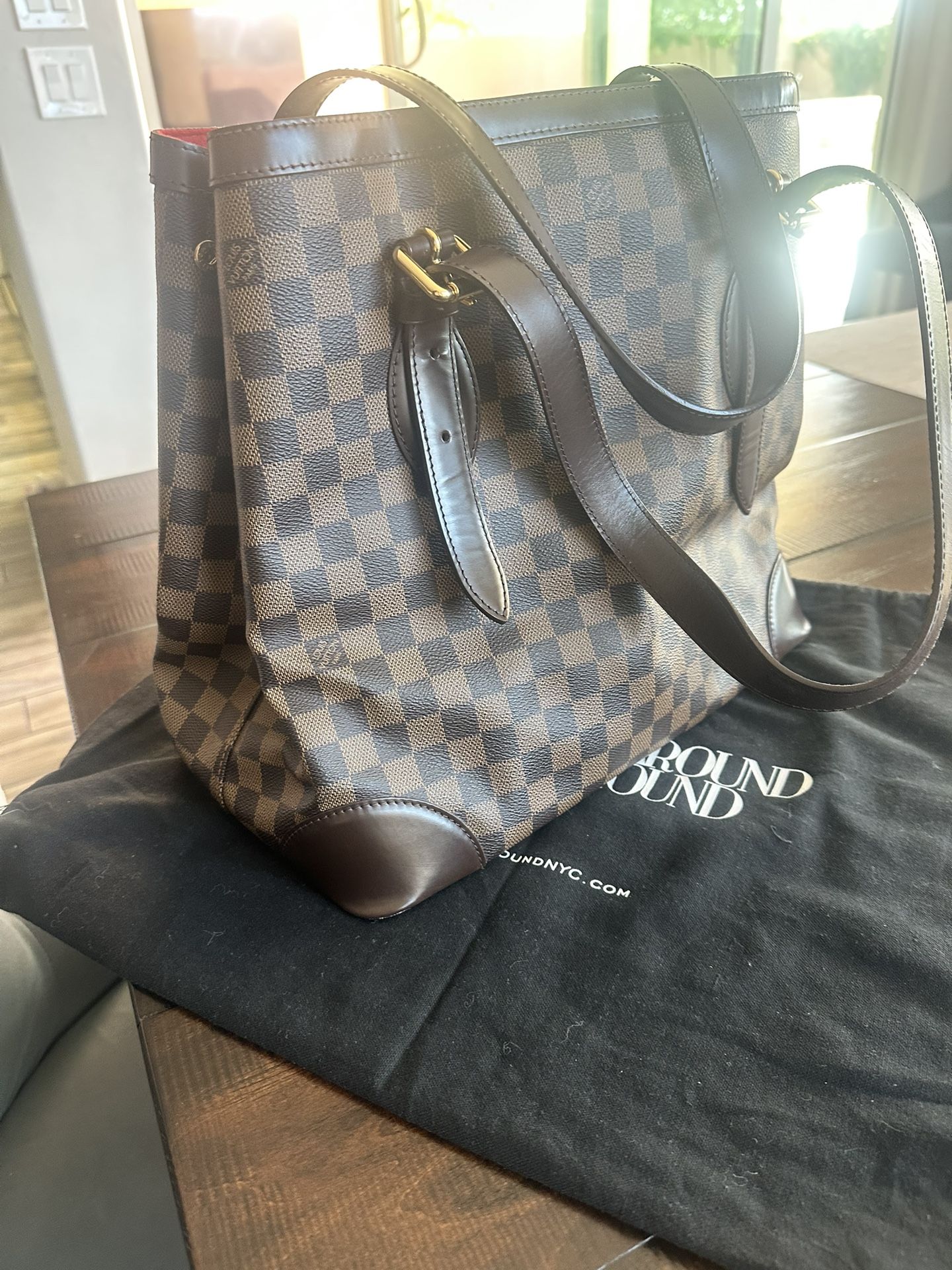 Louis Vuitton Leather Hand Bag