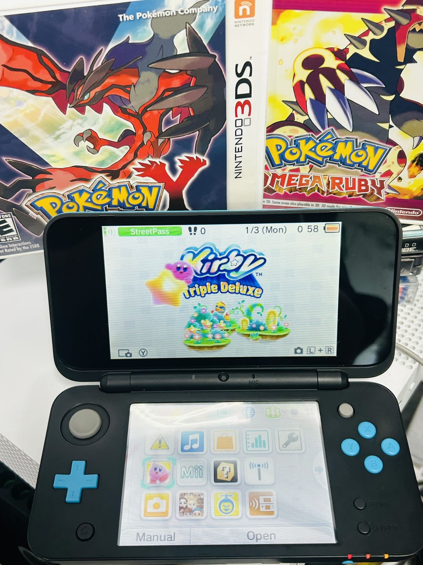 New 2DS XL - Used - Great Condition - $360 - 3 Games - Pokemon - Kirby
