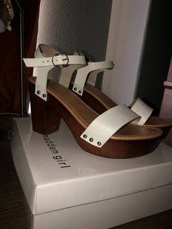 Madden Girl White Heels / Sandals
