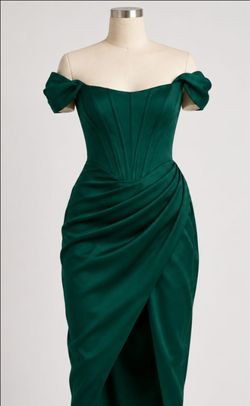 NWT House of CB Loretta Green Satin Off Shoulder Dress Corset - formal dress