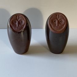 Vintage MCM Stoneware Owl Salt And Pepper Shakers Vtg Kitchen Mid Century Modern Made In Japan 