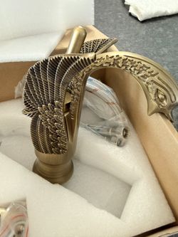 Bathroom Faucet Antique Brass Single Handle - NIB