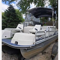 2003 20’ Landau Pontoon Boat E-Drive Motor No Trailer