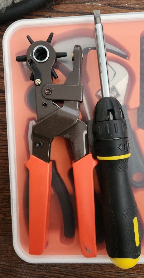 Hole Puncher For Clothing