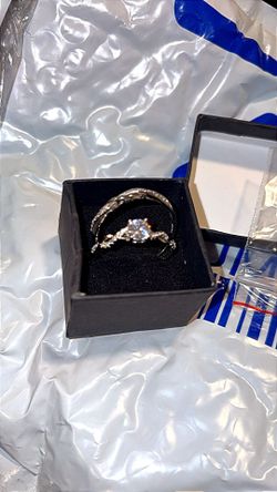 Wedding Ring Set - Size 14 (NEW)
