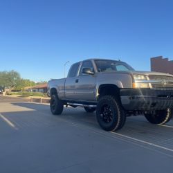 2004 Chevy 2500 Diesel 6.6 4x4