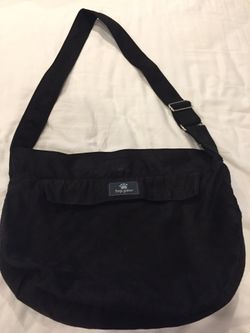 Pet sling carrier