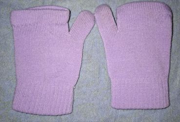 LAVENDER CONVERTIBLE POP TOP MITTENS SET
