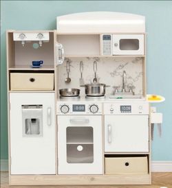 Assembled kids kitchen with light