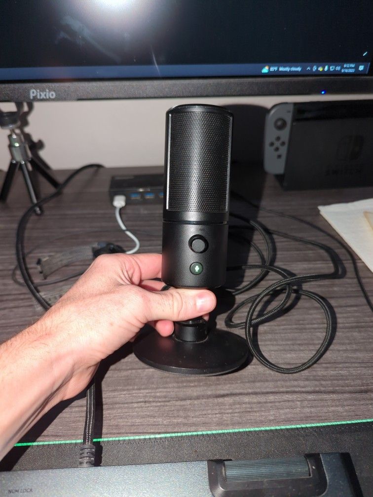 Razer Seiren X