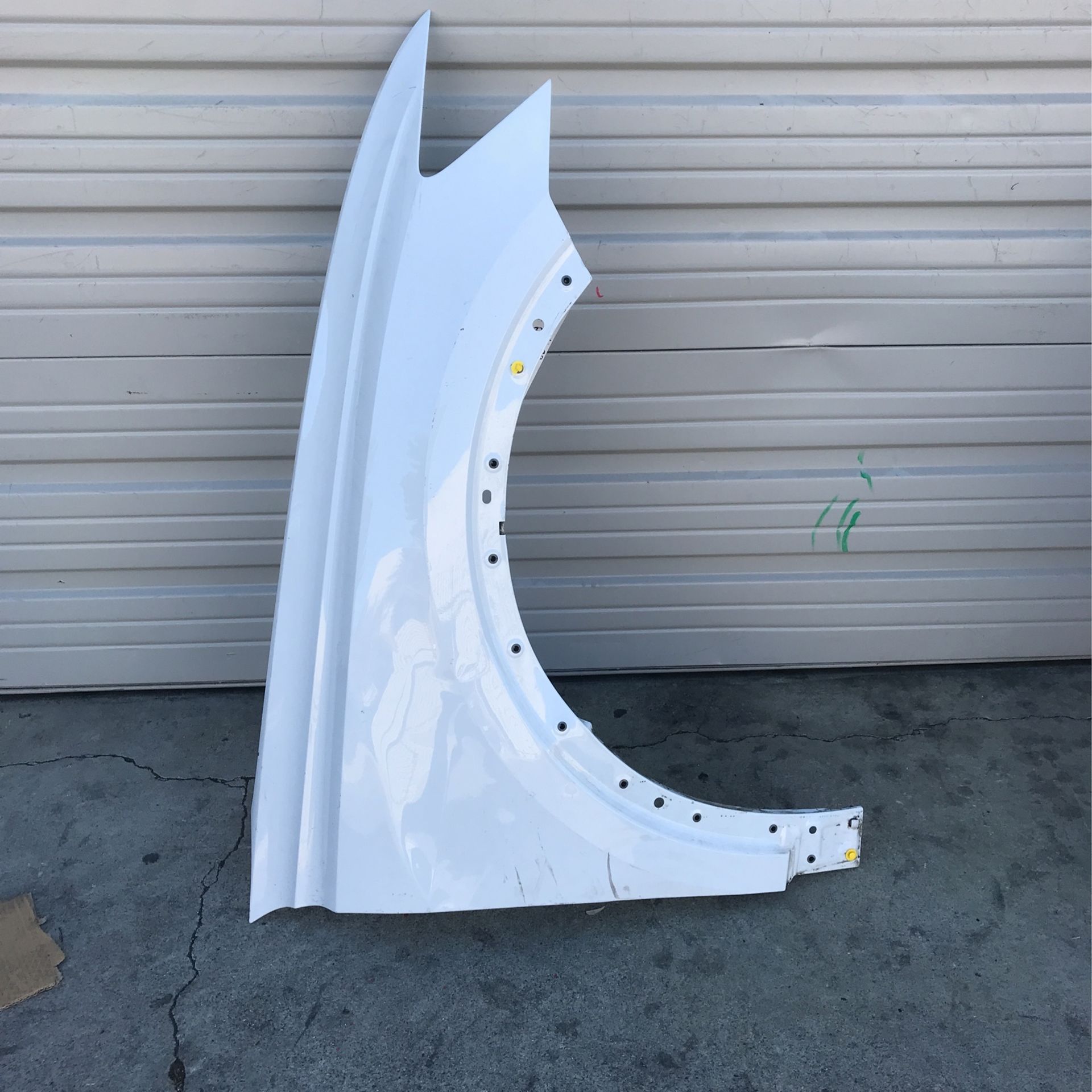 2019-2023 AUDI Q8 RIGHT FENDER OEM