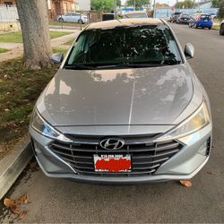 2020 Hyundai Elantra