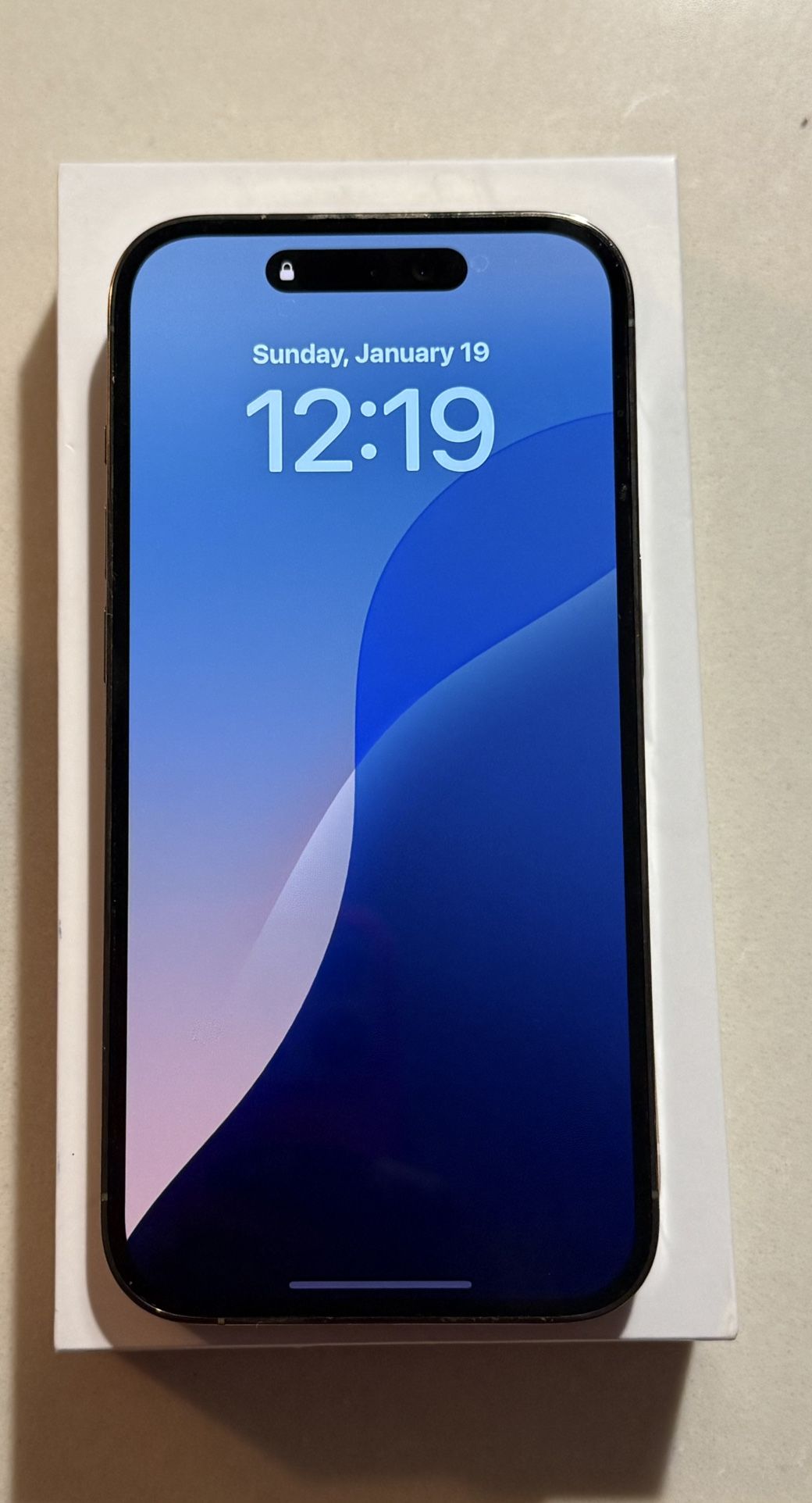 I phone 14 Pro 128 GB Excellent Condition! 100% battery