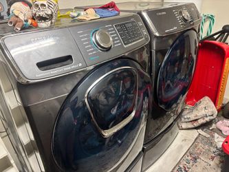 Samsung washer and dryer (electric)