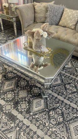Coffee Tables Set