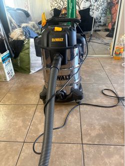 DeWalt Shop Vac 8 gallon