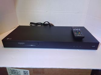 LG UP875 4K Ultra HD/3-d Blu-ray/DVD player with remote $80