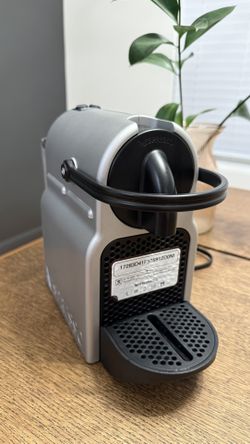 Nespresso by Delonghi Inissia Single-Serve Espresso Machine