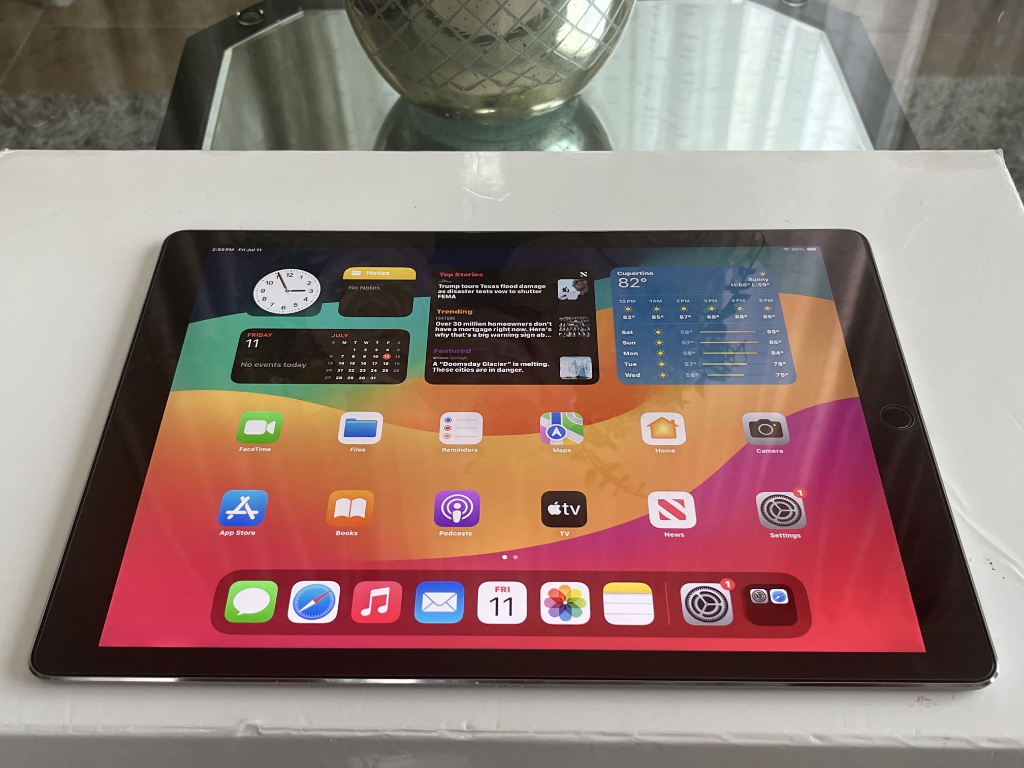 Apple iPad Pro 12.9” 2nd Generation A1670 Black 64GB iPadOS 17 - $225 Screen protector. iPad works perfectly and in good condition.