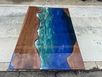 Epoxy table builds