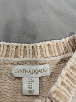 Cynthia Rowley Cream Textured Top Size L