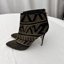Thalia Sodi 7.5 black and gold studded Alejandra stiletto heel bootie NWOT
