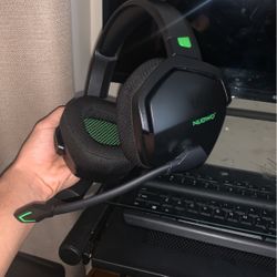 Wireless Gaming Headphones