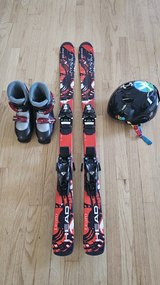 USED Head junior skis Binders And Helmet Bundle.