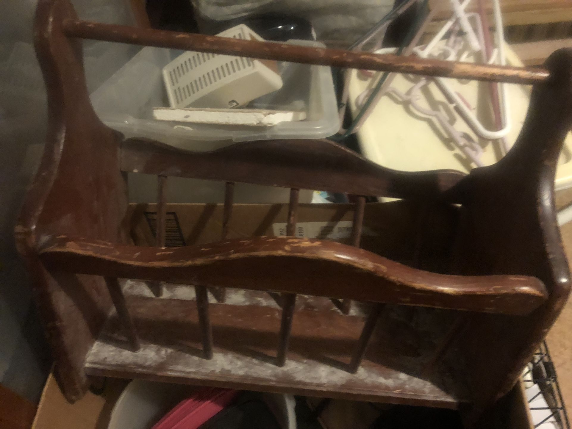 Solid Wood Magazine Rack
