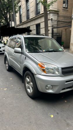 2004 Toyota Rav4
