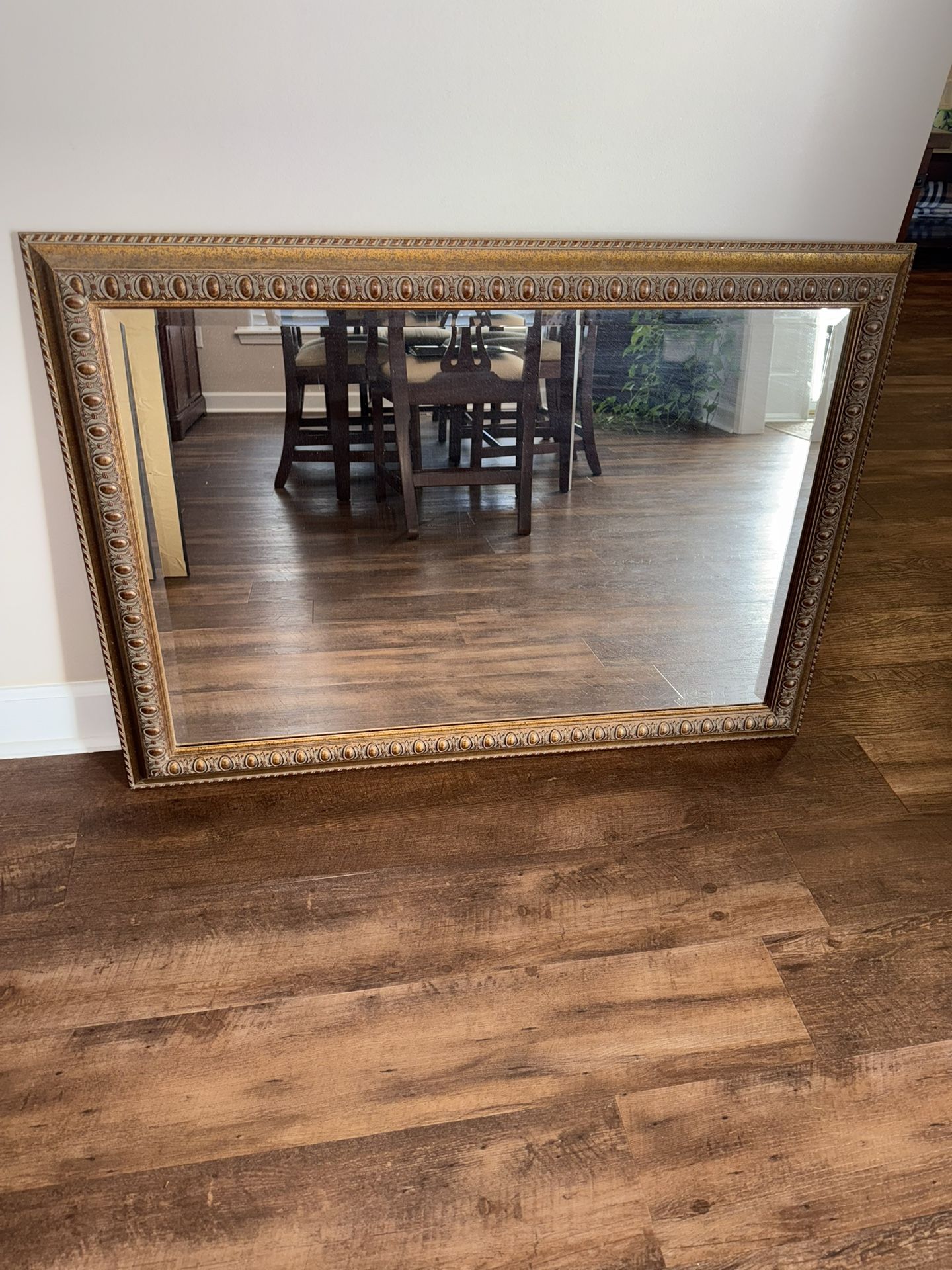 Horizontal Hanging Mirror