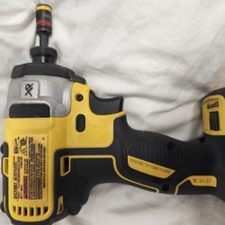 DeWalt 20v XR Max ¼" Brushless Impact Driver