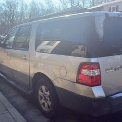 Ford Expedition 
