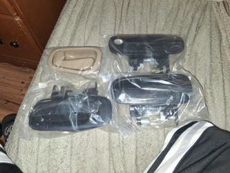 1999 toyota corolla door handles